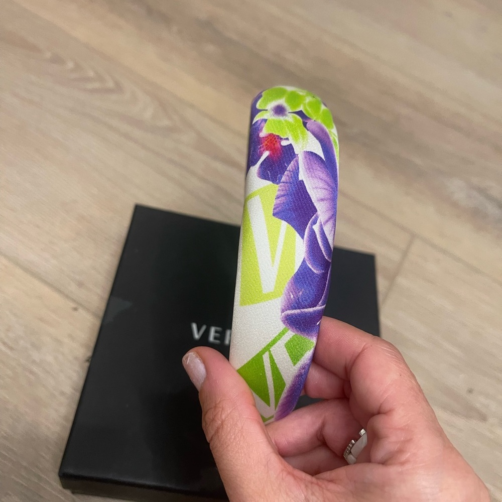 NIB Versace headband